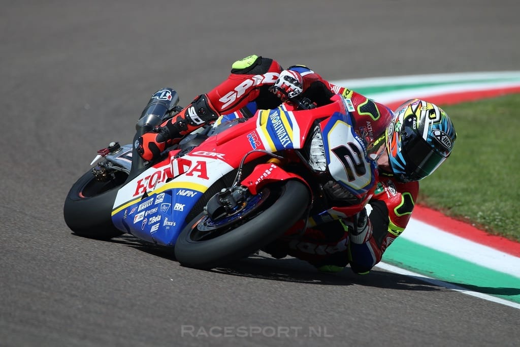 leon-camier