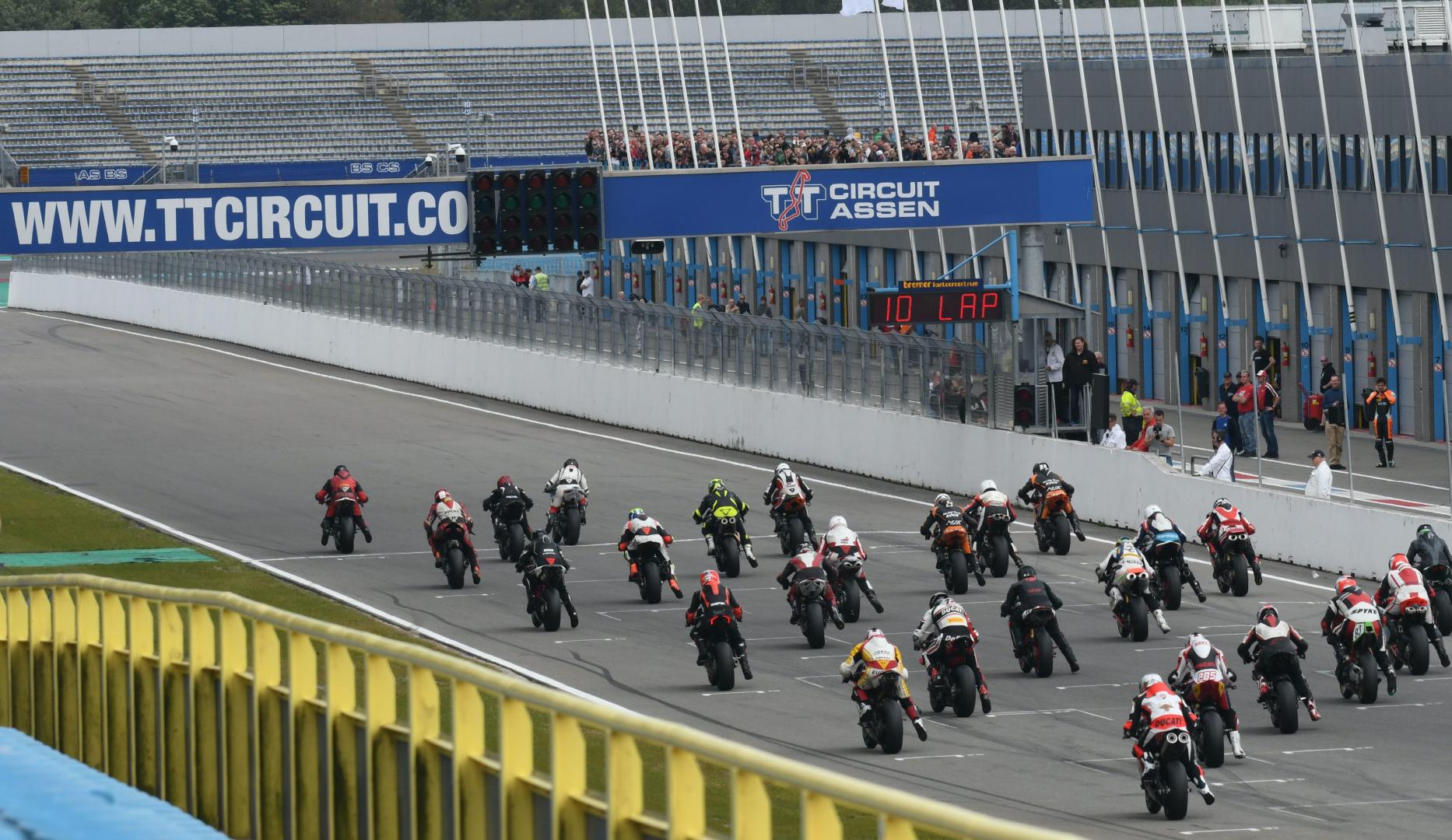 ducati-club-race