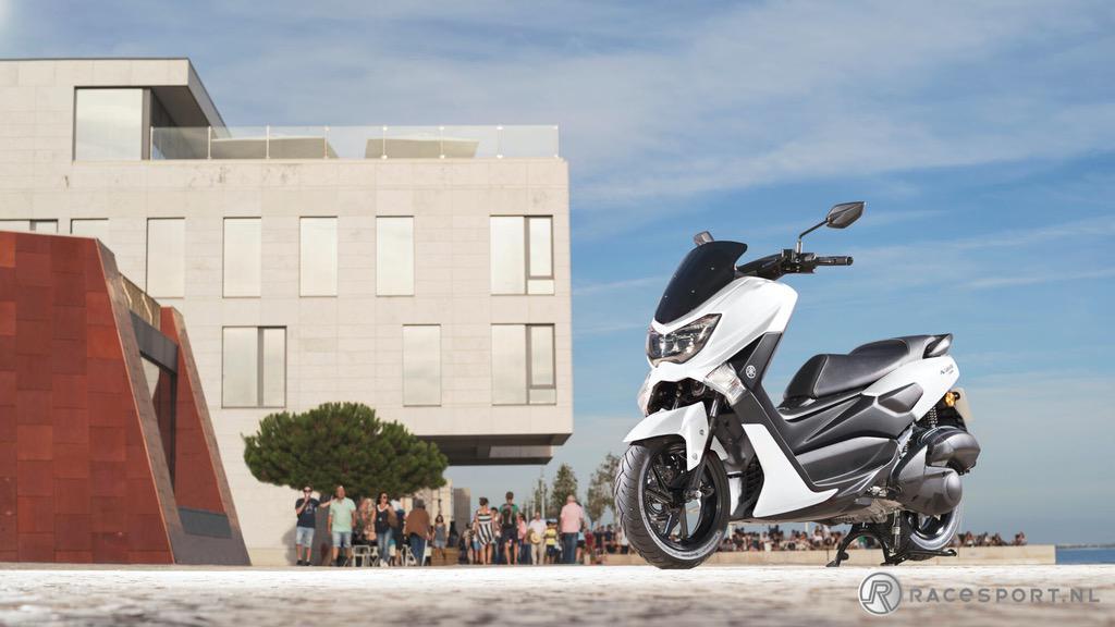 2020-Yamaha-G150-EU-Milky_White-Static-003-03