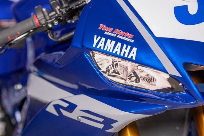 yamaha-r3-blu-cru-cup