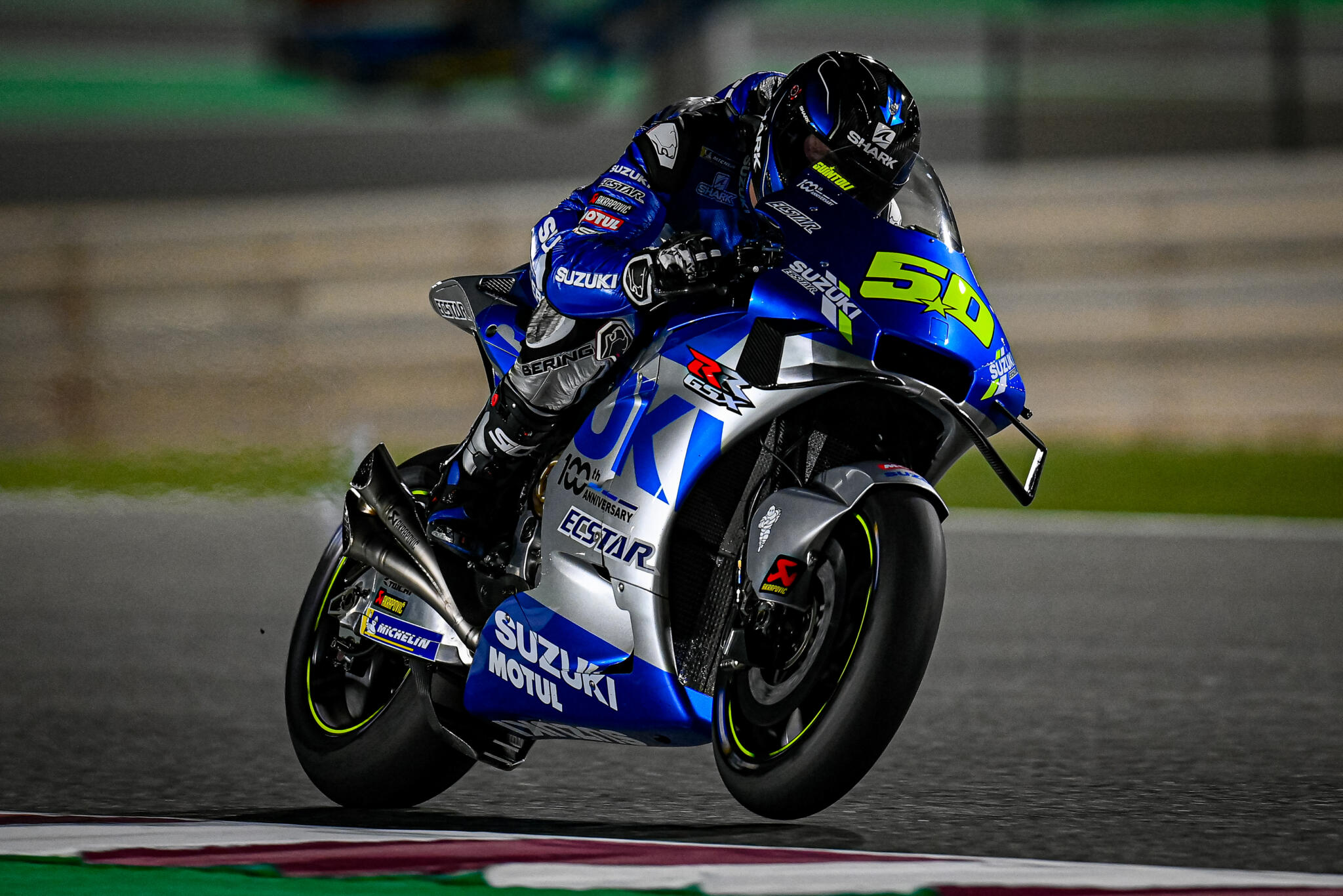Official MotoGP Test Qatar: Suzuki test al met 2022 versie GSX-RR