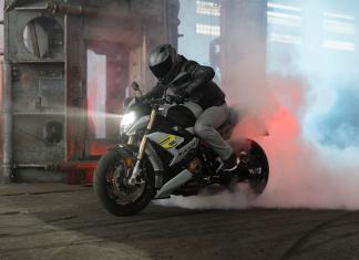 the-new-bmw-s-1000-r