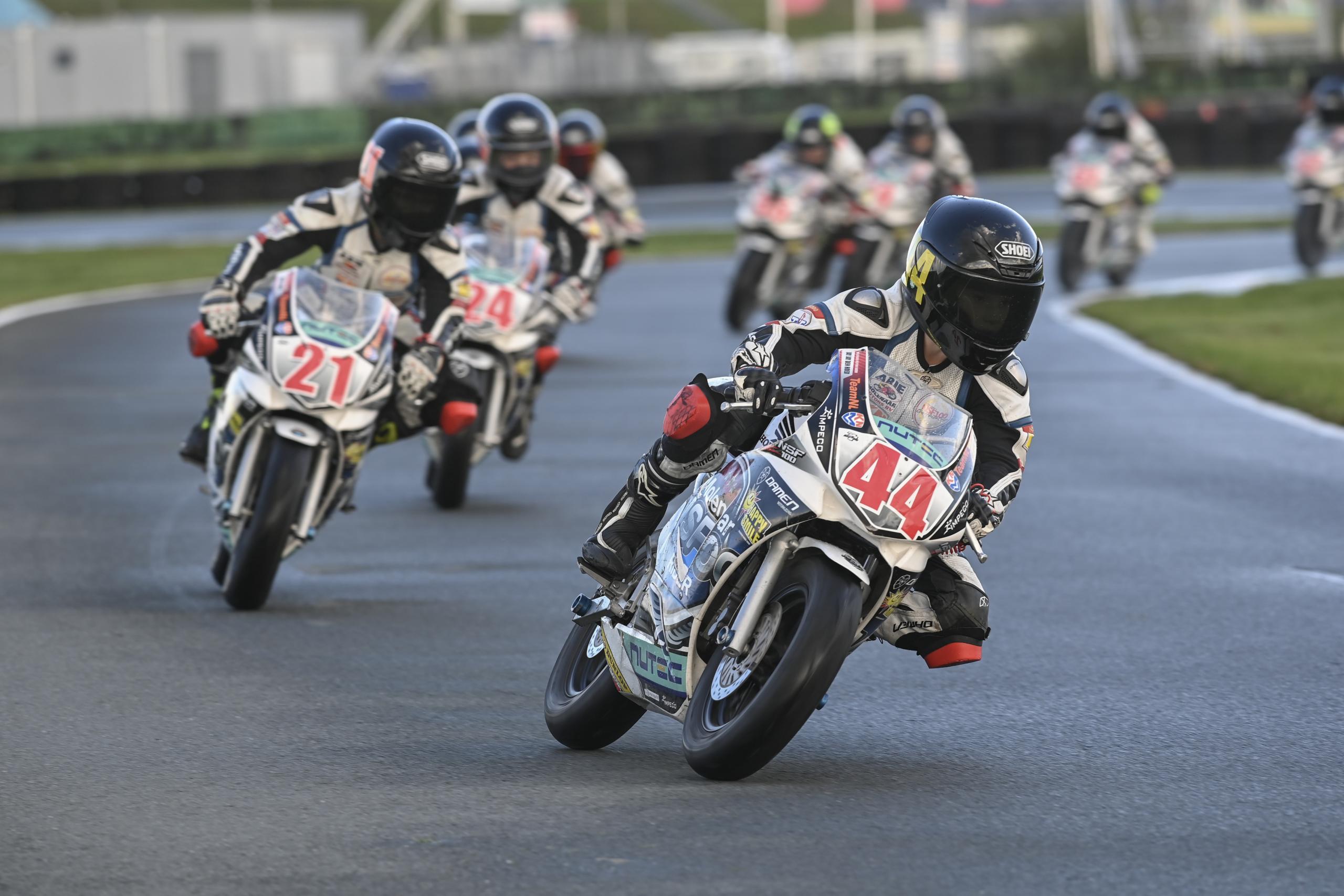 nk-junior-moto-racing-17