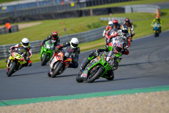 dutch-superbike-oschersleben