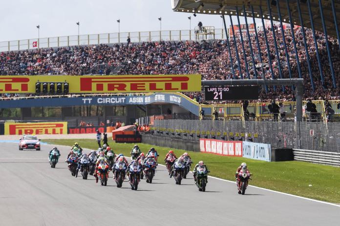 Start World Superbike race in 2023 | foto© WorldSBK