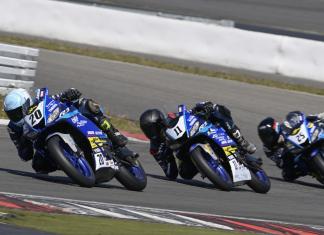 yamaha- nurburgring