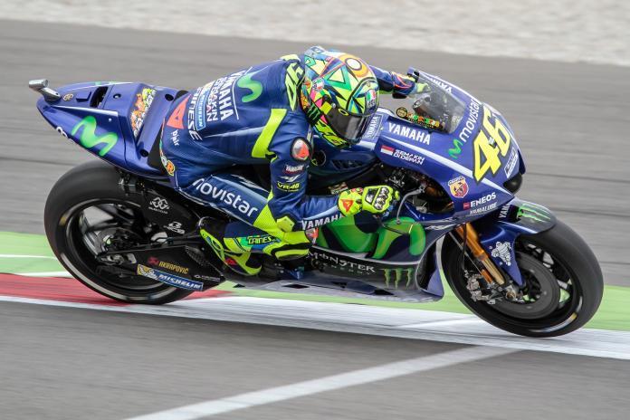 Valentino Rossi tijdens de TT Assen van 2017 | © Henk Teerin