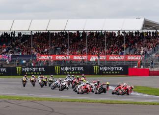 start-motogp-race-silverstone-2024