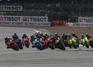 De MotoGP-start op Silverstone | foto© MotoGP.com