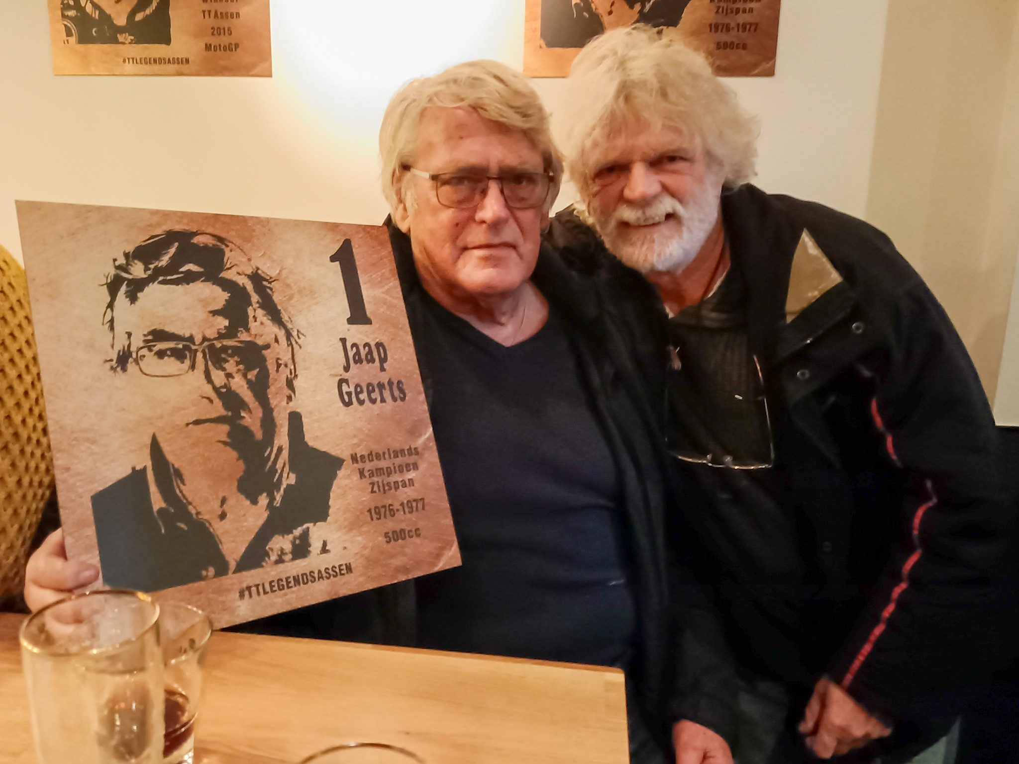 TTheatershow in Assen met Jim Redman, Egbert Streuer en vele TT-iconen