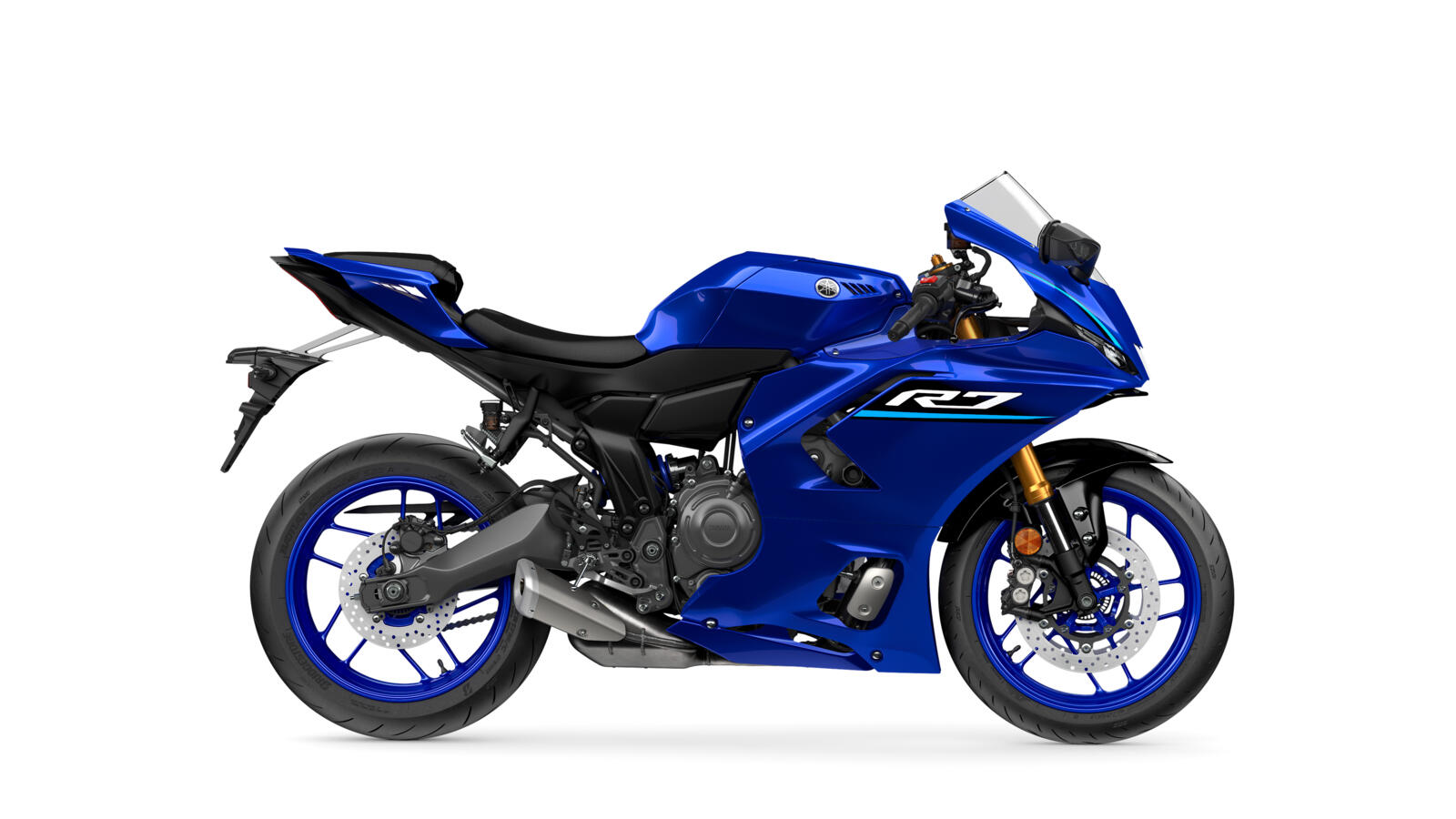 2026_YAM_YZF700R7_EU_DPBMC_STU_002_03_preview