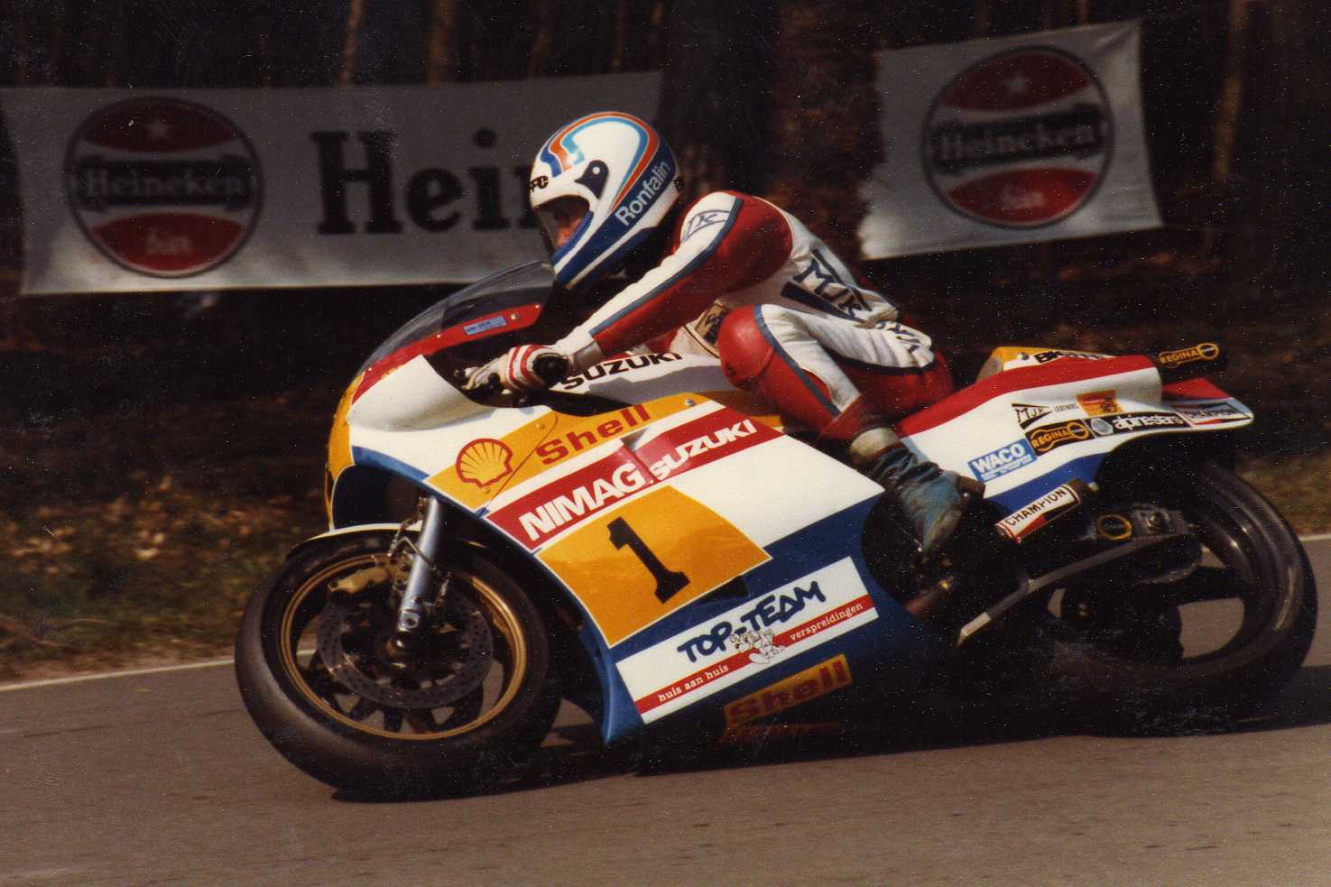 Boet van Dulmen in 1983 op de Varsselring in Hengelo GLD | foto© Henk Teerink