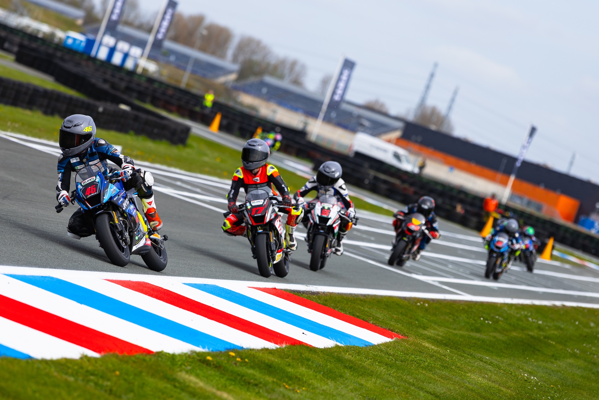 MotoMini Netherlands Serie gestart op Junior Track in Assen - Hunneman, Koomen en Van der Zwart winn