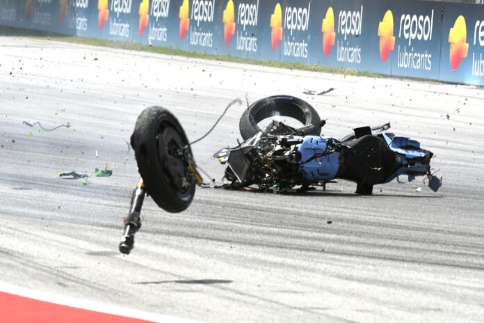 crash-alex-marquez
