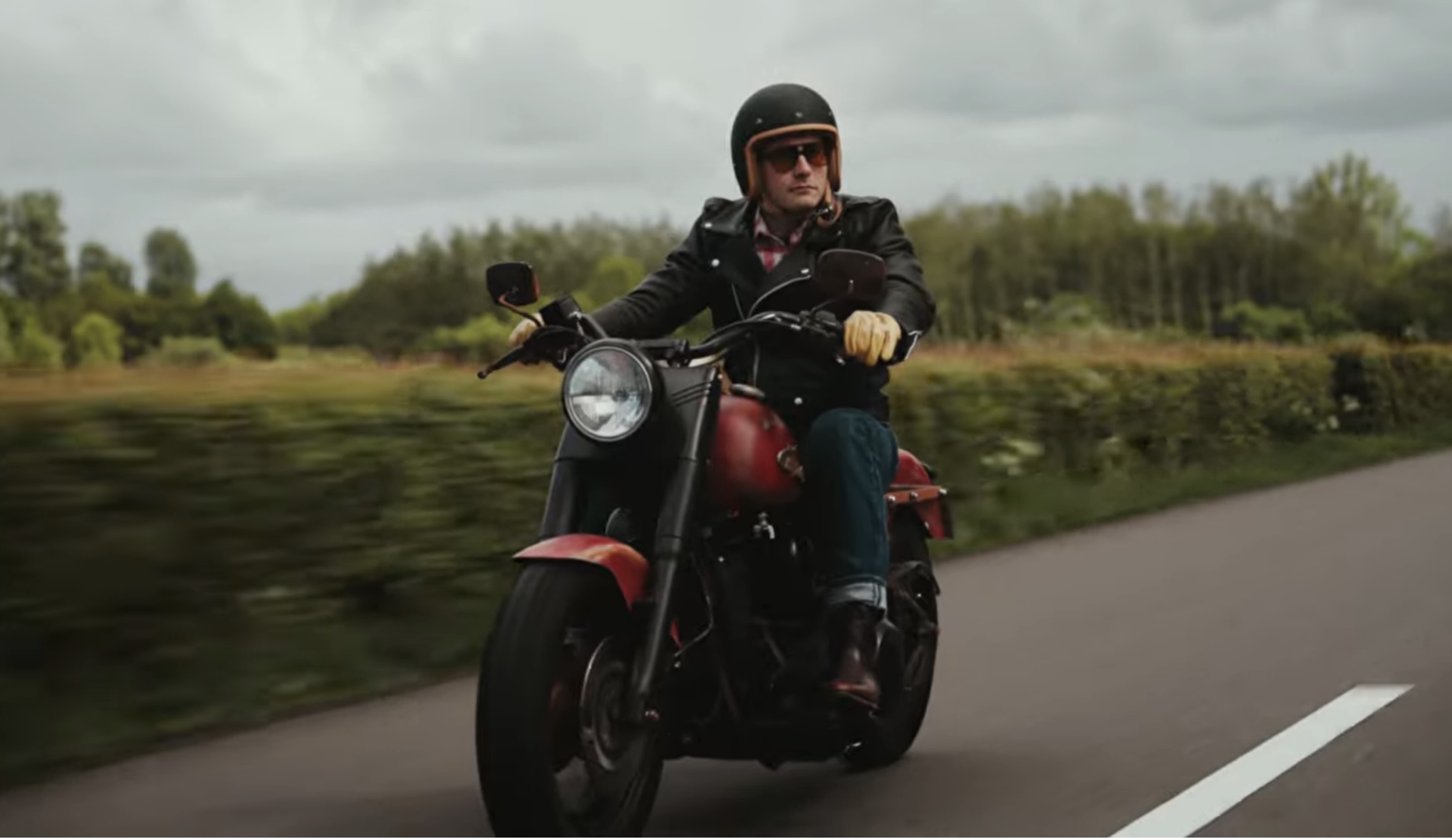 Douwe Bob gezicht en stem van TT Assen 2026
