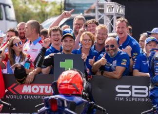 Can Öncü wint spannende WorldSSP Race 1 in Magny-Cours can-oncu