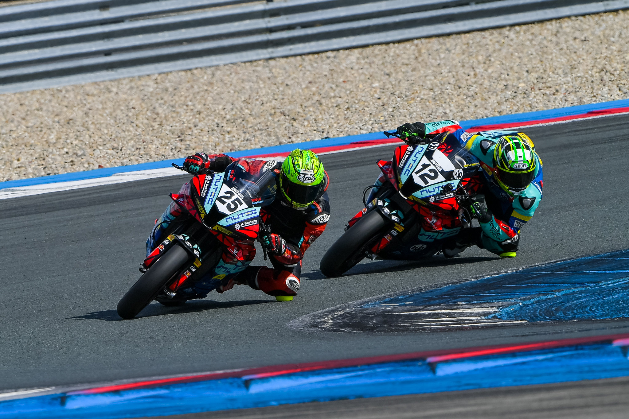 Veldhuis kampioen, Boerboom en De Boer winnen tijdens spannende IDC racedag in Assen